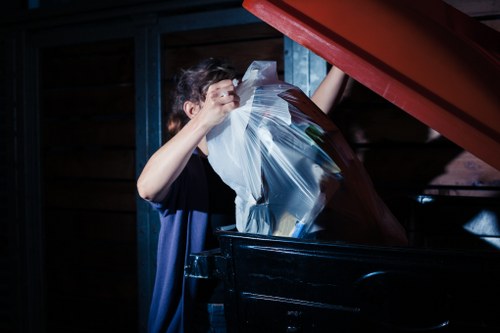 Choosing a reliable waste removal service in Finchley
